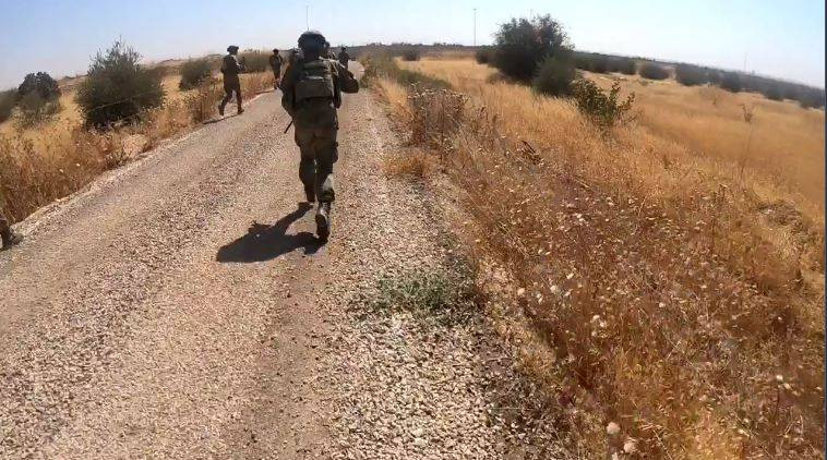 Sınırdan geçmeye çalışırken yakalandılar - Resim: 16